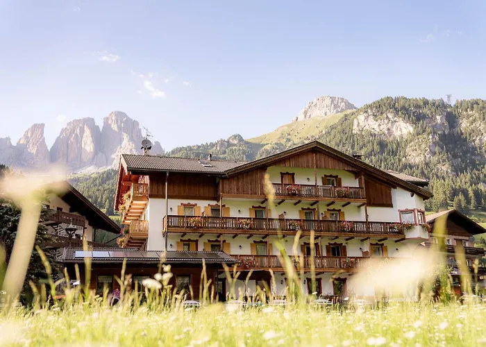 Bed and Breakfast Garni Letizia Campitello di Fassa